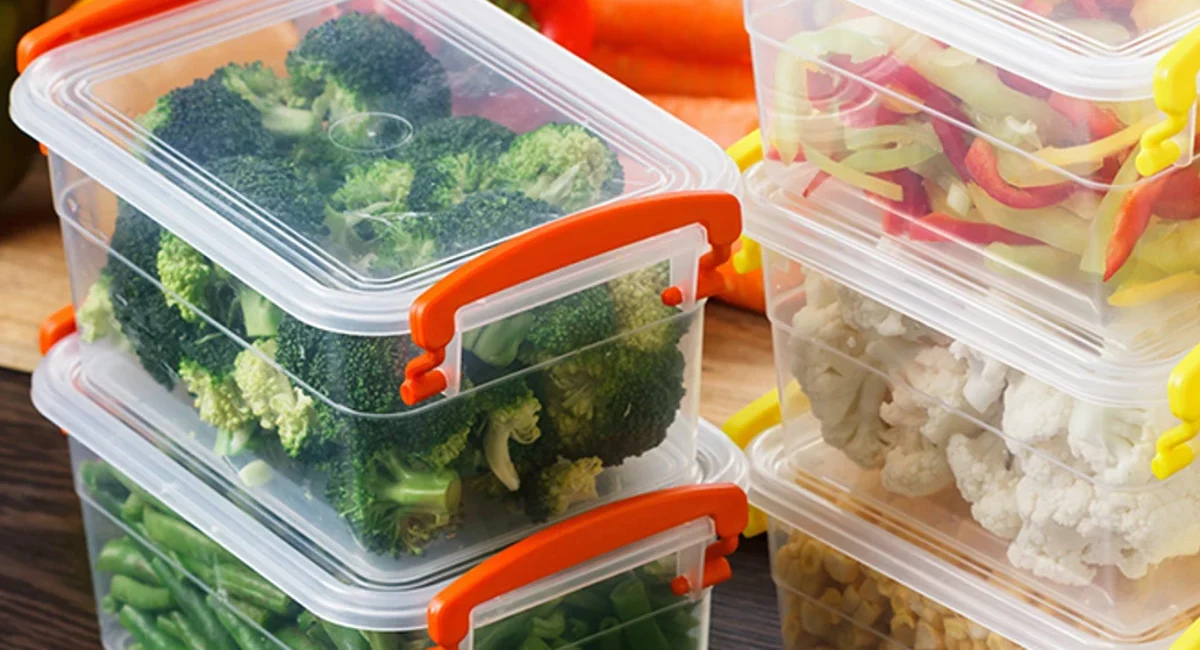 Food containers
