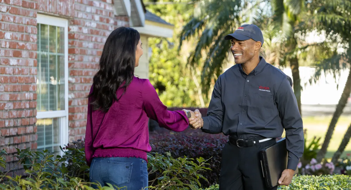 Jcehrlich colleague greeting a customer